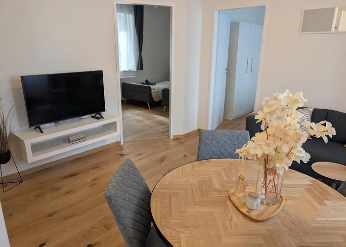 Апартаменты Flataid Prankergasse Direkt Beim Bahnhof Грац